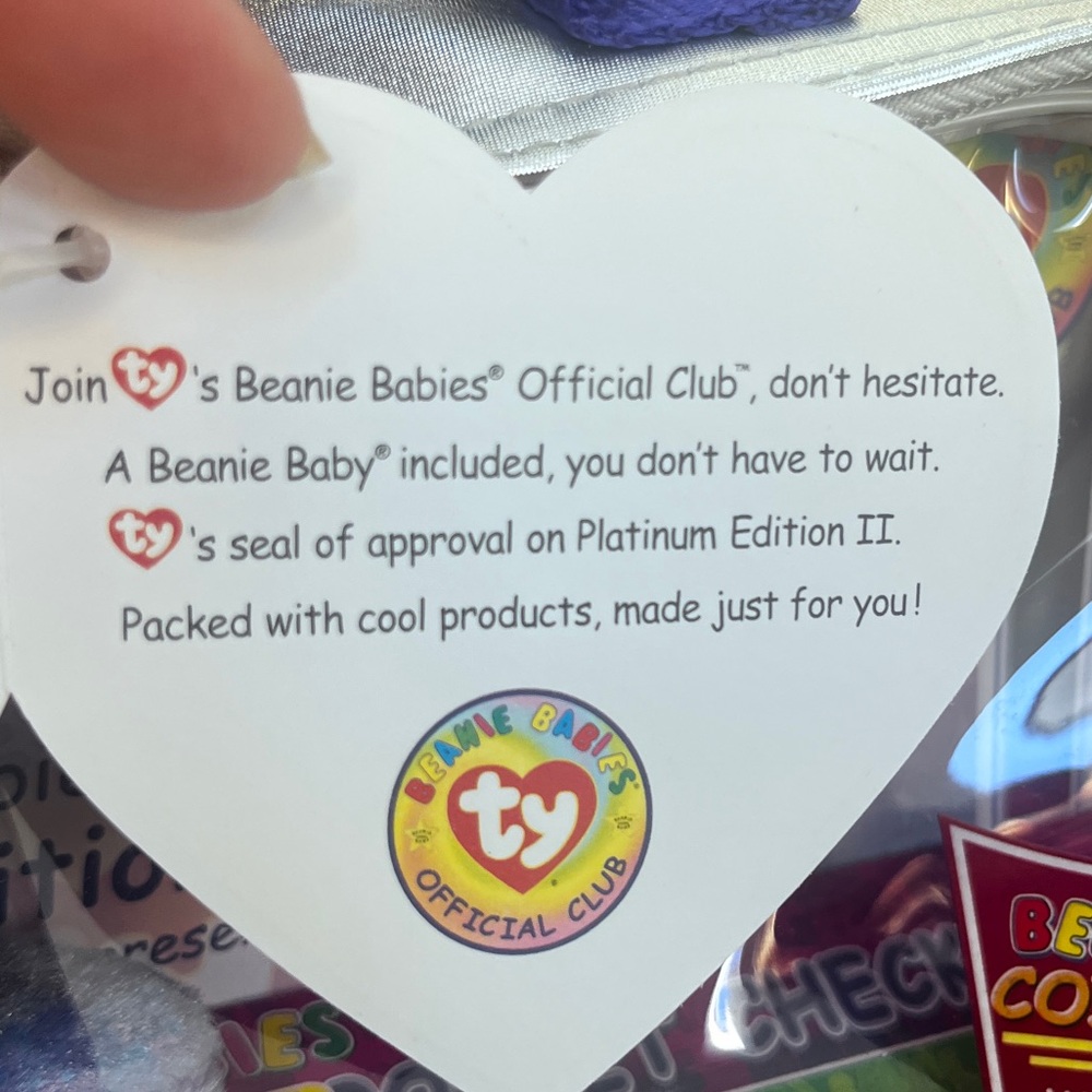 Ty beanie baby collector kit. Never opened - Picture 7 of 9